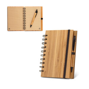 DICKENS A5. Caderno A5 em bambu com páginas pautadas recicladas - 93485